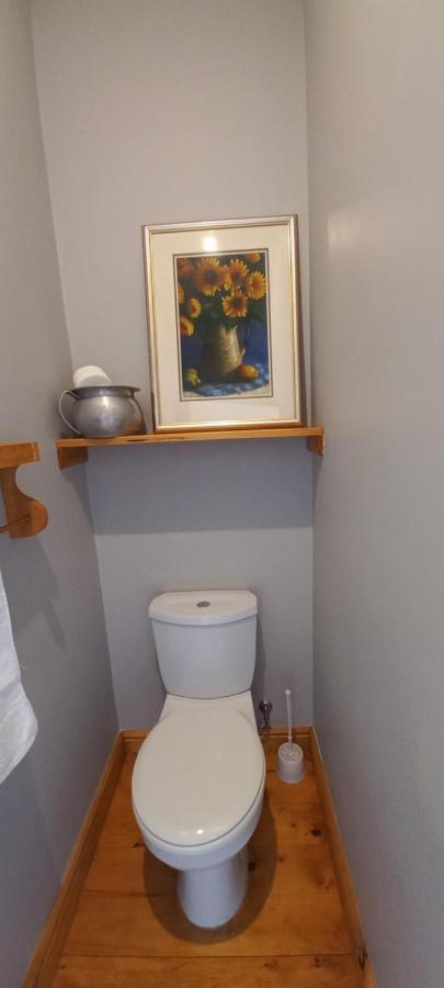 Oppikoppi De Kelders Hotel Екстериор снимка