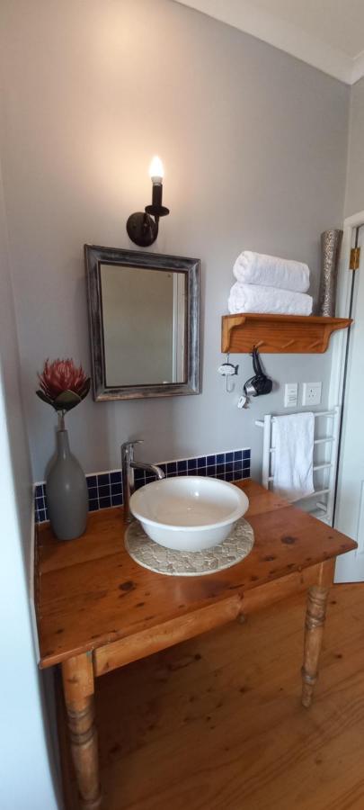 Oppikoppi De Kelders Hotel Екстериор снимка