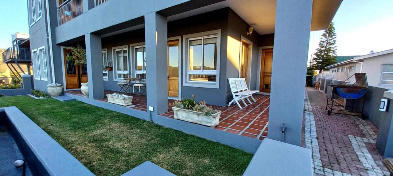 Oppikoppi De Kelders Hotel Стая снимка